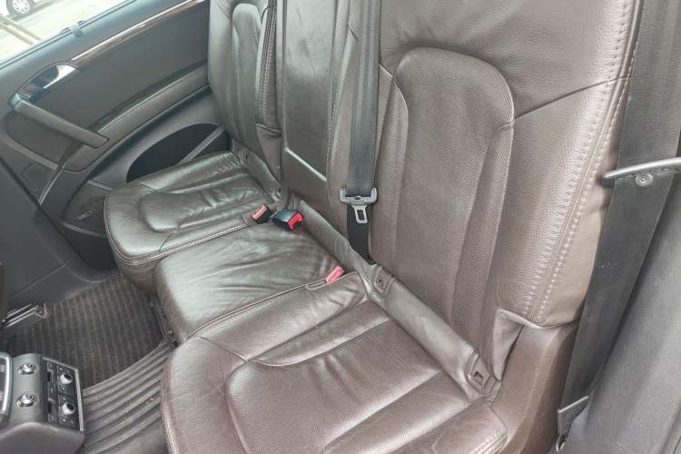 Used Audi Q7 2012 3.0 TDI Leading Model Left Rear Seat