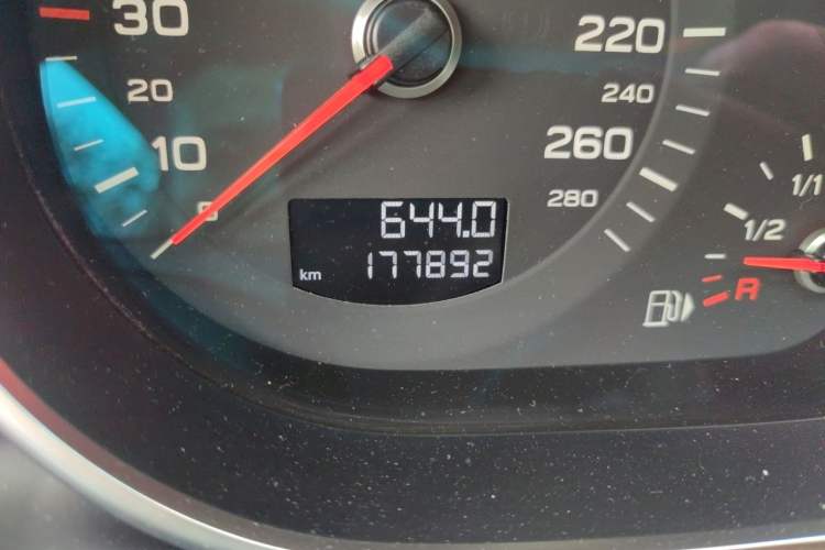 Used Audi Q7 2012 3.0 TFSI Ambition (200kW) Odometer Close Up