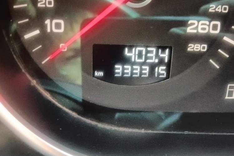 Used Audi Q7 2012 3.0 TFSI Comfort Model (200kW) Odometer Close Up