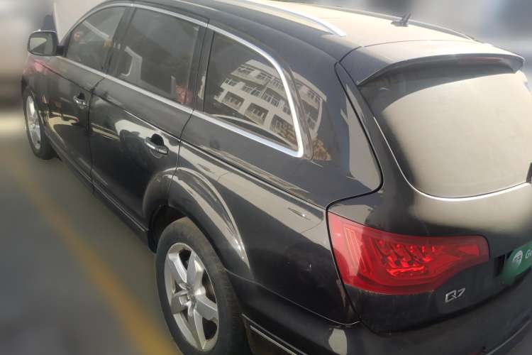Used Audi Q7 2012 3.0 TDI Leading Model Rear Left 45 Deg
