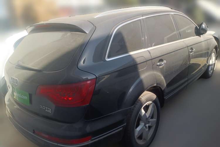 Used Audi Q7 2012 3.0 TDI Leading Model Rear Right 45 Deg