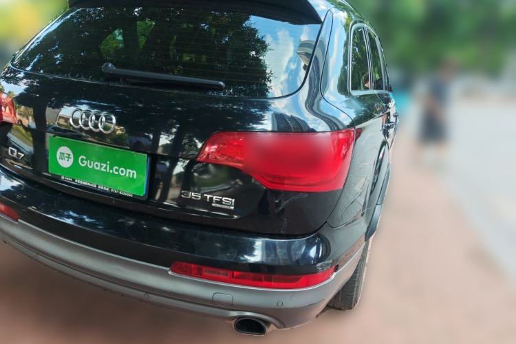 Used Audi Q7  Rear Right 45 Deg