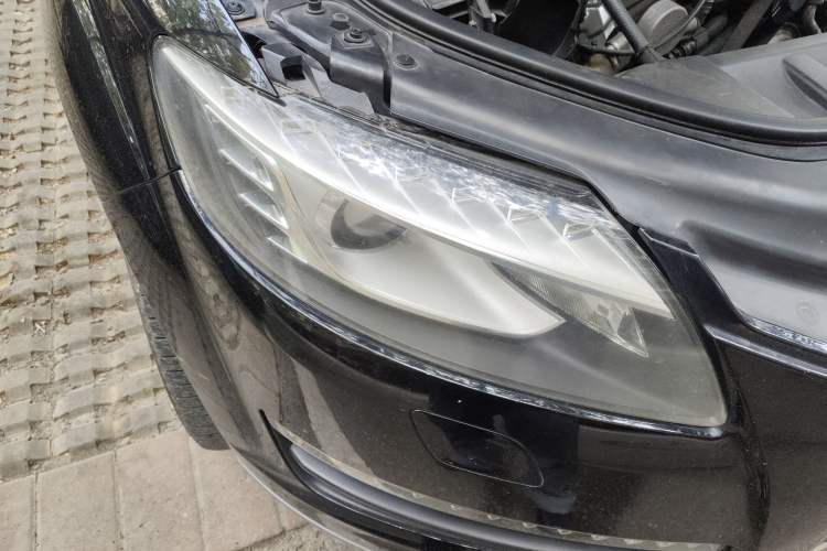 Used Audi Q7 2012 3.0 TFSI Ambition (200kW) Right Front Headlight