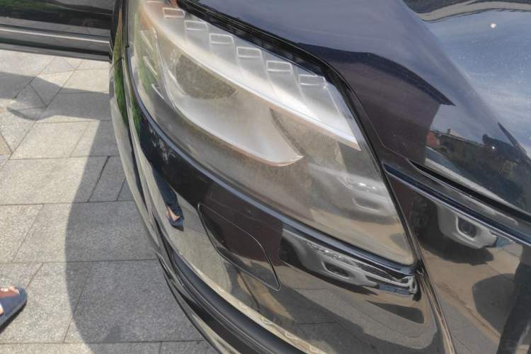 Used Audi Q7 2012 3.0 TFSI Ambition (200kW) Right Front Headlight