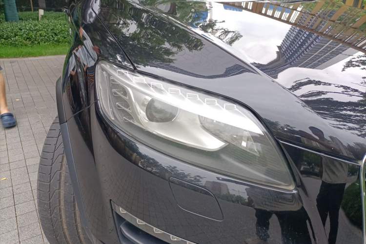 Used Audi Q7 2012 3.0 TFSI Comfort Model (245kW) Right Front Headlight