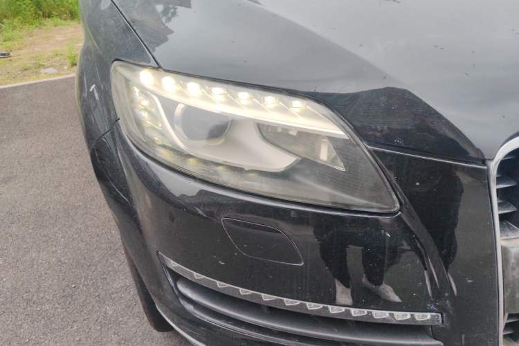 Used Audi Q7 2012 3.0 TFSI Ambition (200kW) Right Front Headlight