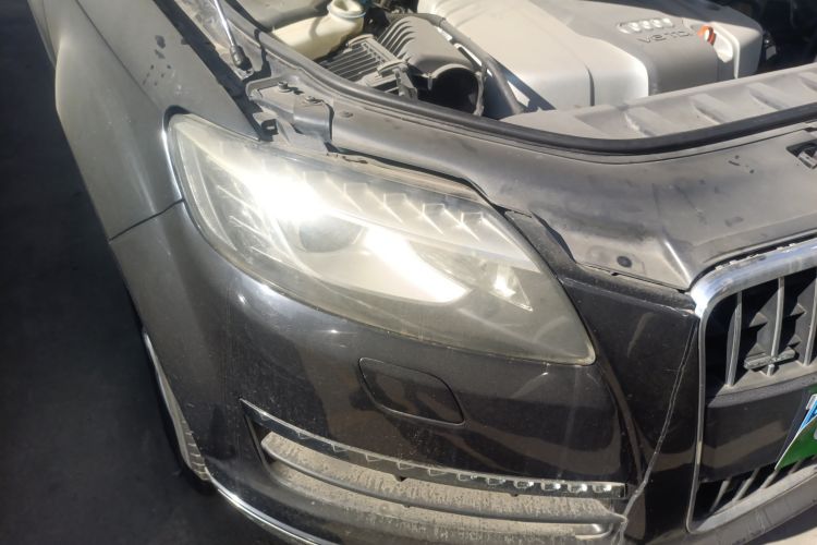Used Audi Q7 2012 3.0 TDI Leading Model Right Front Headlight