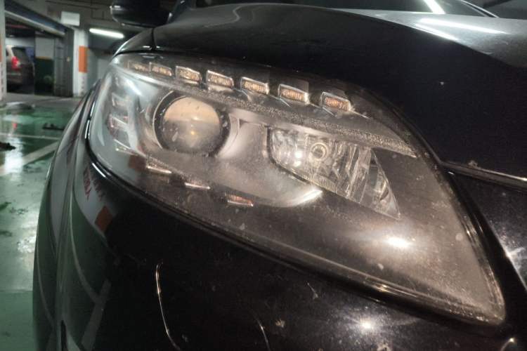 Used Audi Q7 2012 3.0 TFSI Comfort Model (200kW) Right Front Headlight