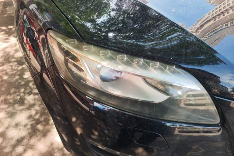 Used Audi Q7 2012 3.0 TFSI Ambition (200kW) Right Front Headlight