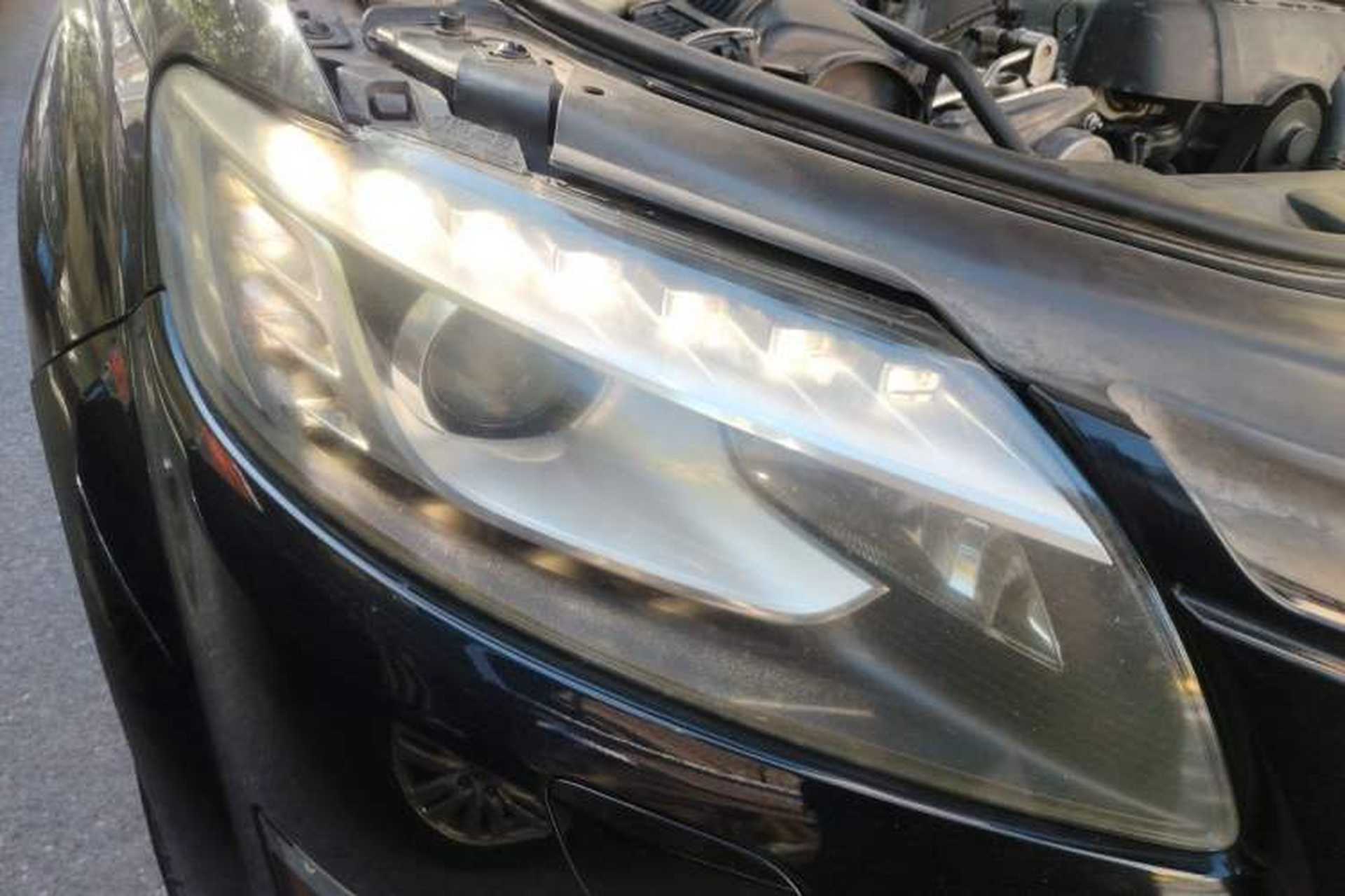 Used Audi Q7 2012 3.0 TFSI Ambition (200kW) Right Front Headlight