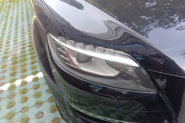 Used Audi Q7 2012 3.0 TFSI Technology Model (200kW) Right Front Headlight