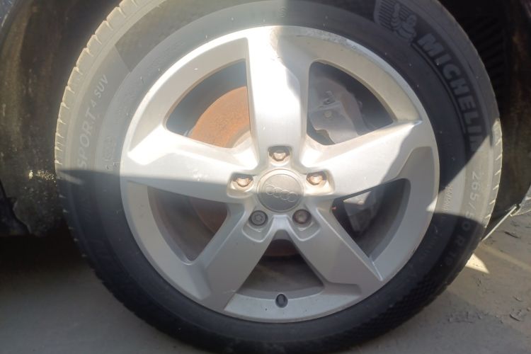 Used Audi Q7 2012 3.0 TDI Leading Model Right Front Wheel Hub