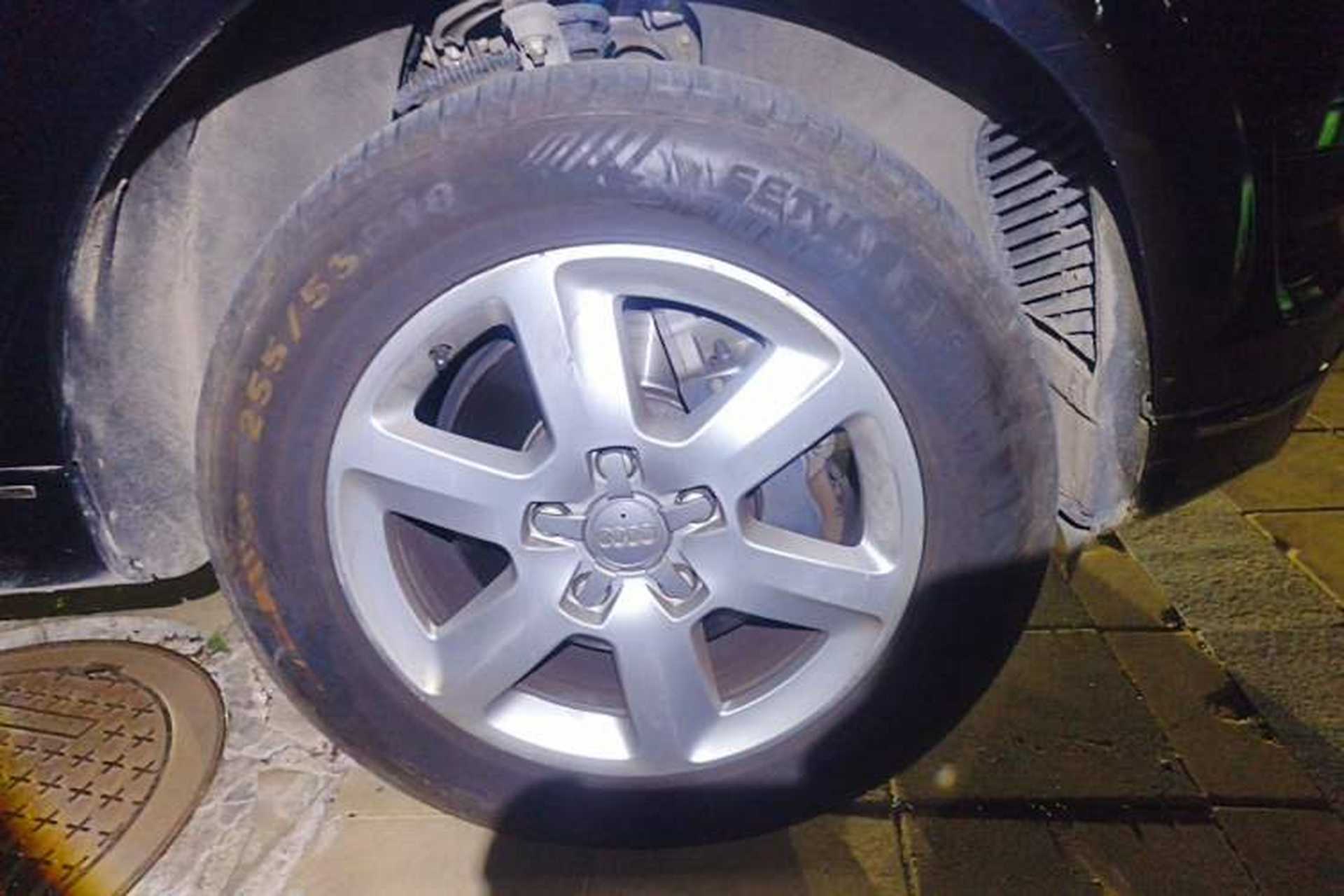 Used Audi Q7 2012 3.0 TFSI Technology Model (200kW) Right Front Wheel Hub