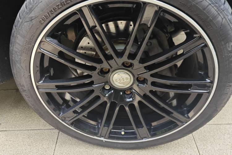 Used Audi Q7 2012 3.0 TFSI Comfort Model (200kW) Right Front Wheel Hub