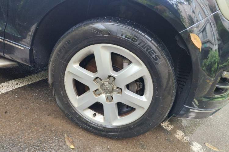 Used Audi Q7 2012 3.0 TFSI Technology Model (200kW) Right Front Wheel Hub