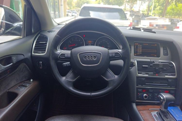 Used Audi Q7 2012 3.0 TFSI Ambition (200kW) Steering Wheel