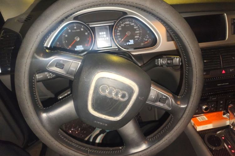 Used Audi Q7 2012 3.0 TFSI Technology Model (200kW) Steering Wheel