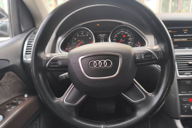 Used Audi Q7 2012 3.0 TFSI Technology Model (200kW) Steering Wheel