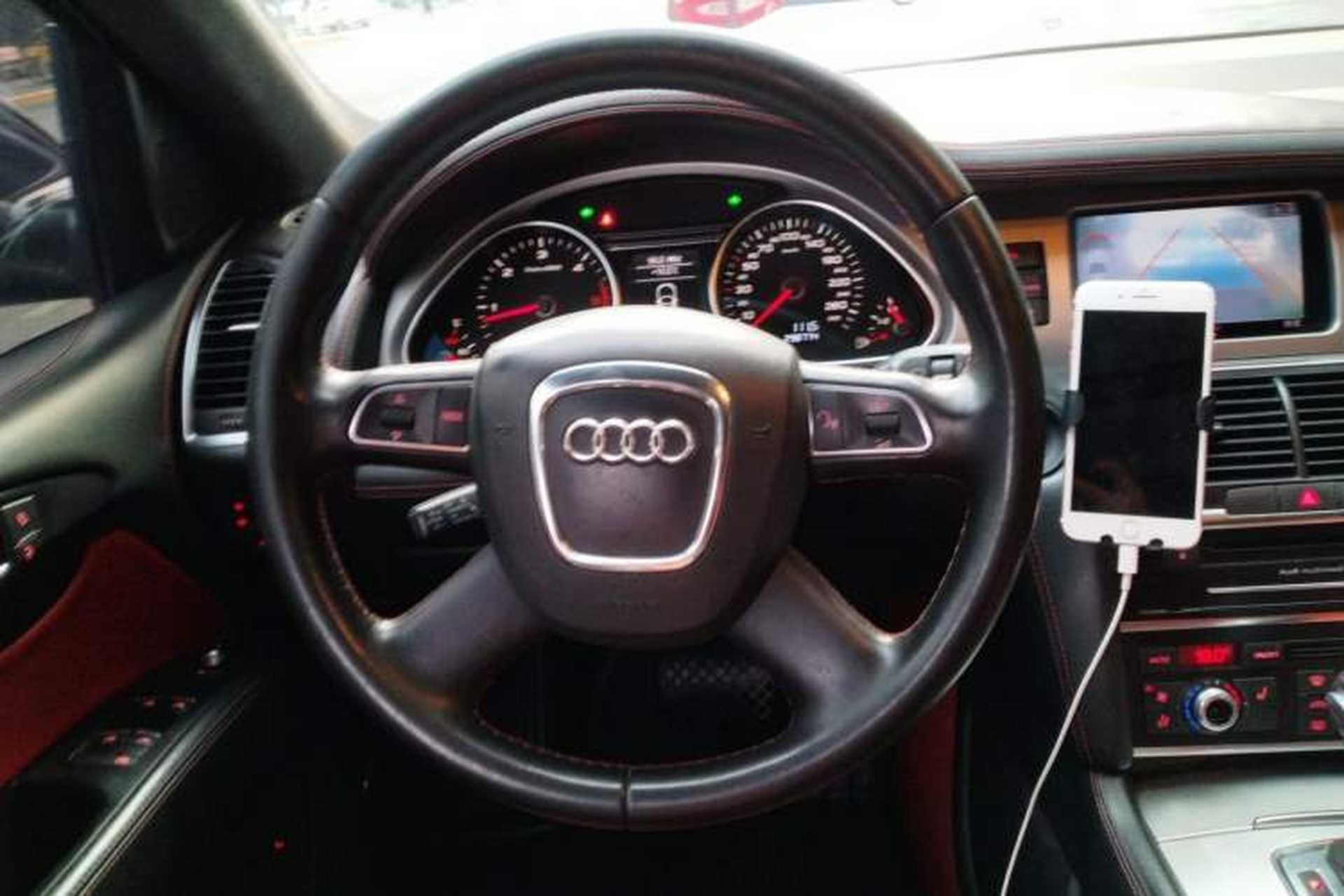Used Audi Q7 2012 3.0 TDI Exclusive Edition Steering Wheel