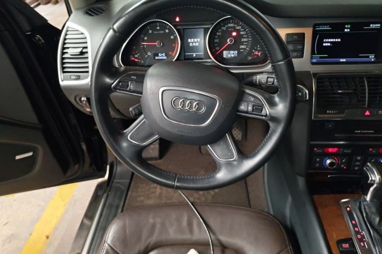 Used Audi Q7 2012 3.0 TFSI Ambition (200kW) Steering Wheel
