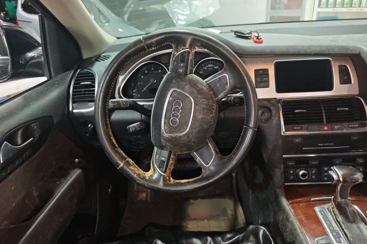 Used Audi Q7 2012 3.0 TFSI Technology (245kW) Steering Wheel