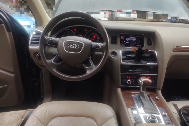 Used Audi Q7 2012 3.0 TFSI Comfort Model (200kW) Steering Wheel