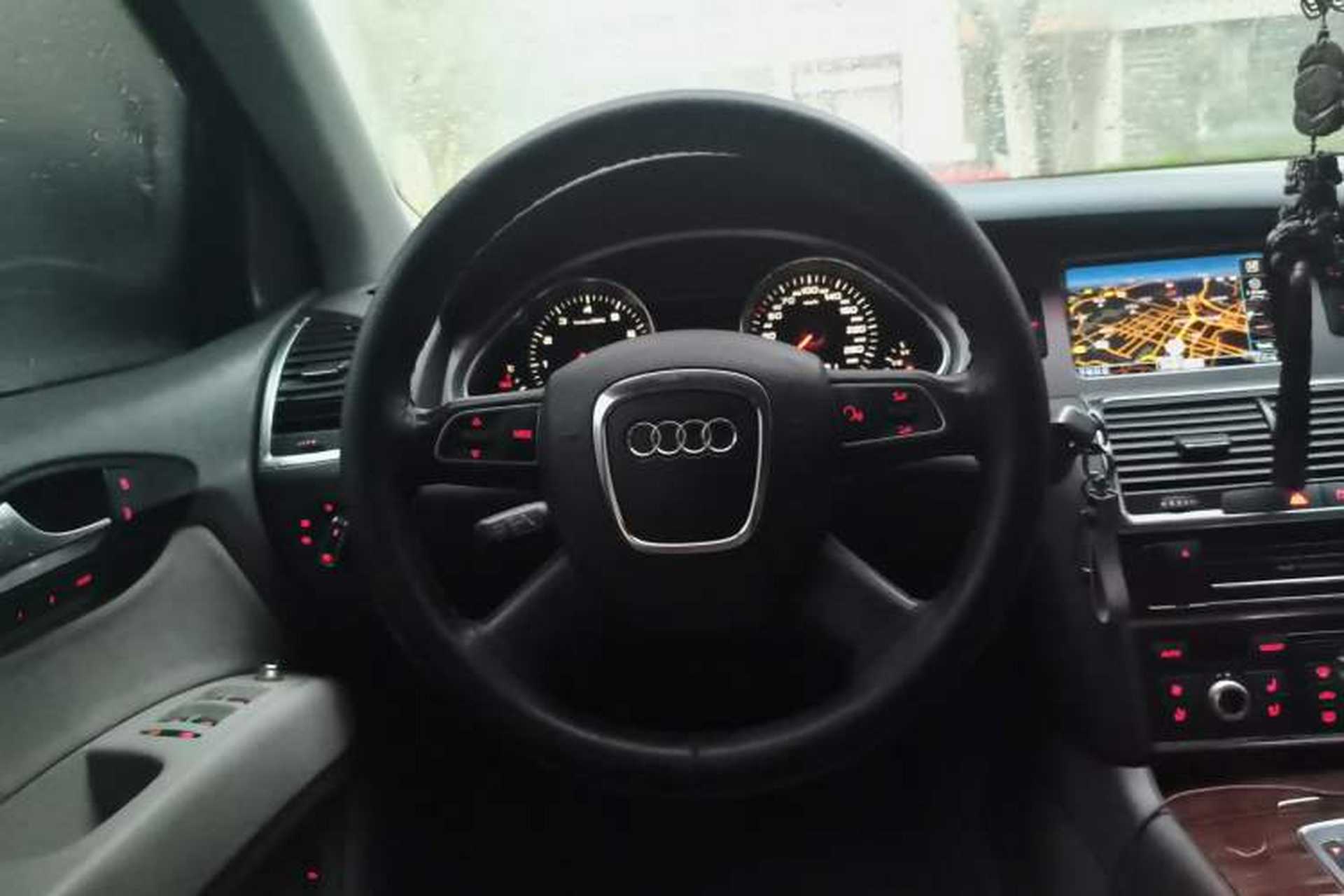 Used Audi Q7 2012 3.0 TFSI Comfort Model (200kW) Steering Wheel