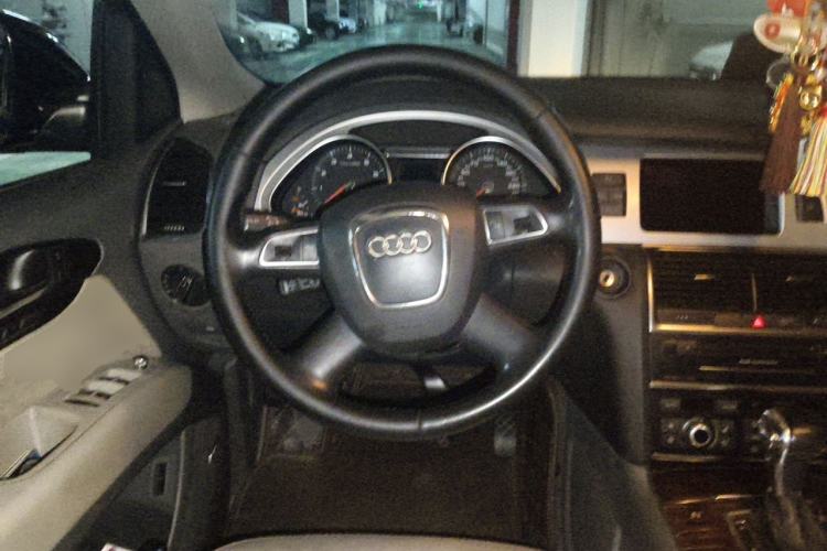 Used Audi Q7 2012 3.0 TFSI Technology Model (200kW) Steering Wheel