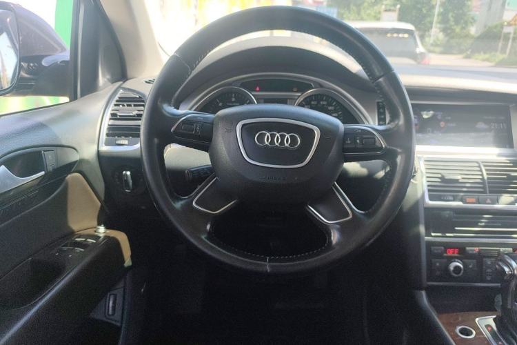 Used Audi Q7 2012 3.0 TDI Leading Model Steering Wheel