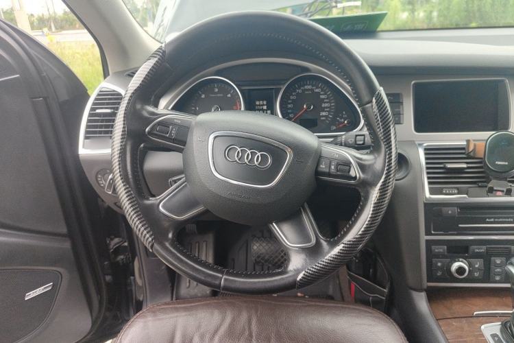 Used Audi Q7 2012 3.0 TDI Leading Model Steering Wheel