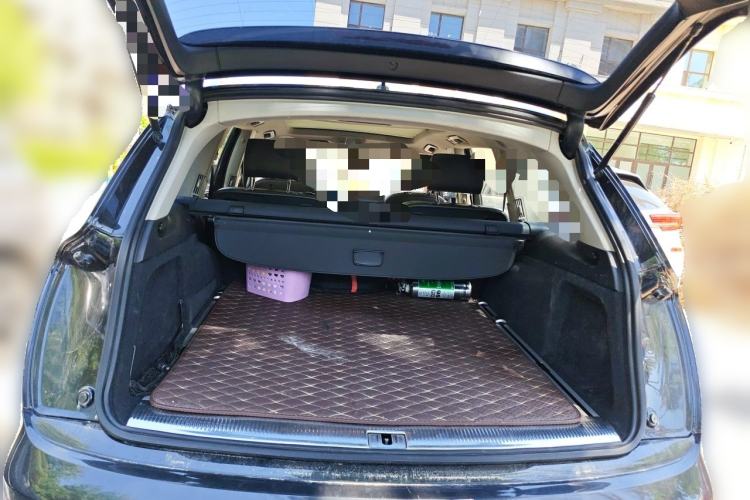 Used Audi Q7 2012 3.0 TFSI Technology Model (200kW) Trunk