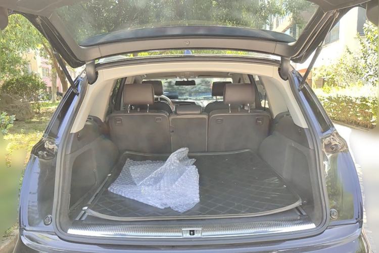 Used Audi Q7 2012 3.0 TFSI Ambition (200kW) Trunk