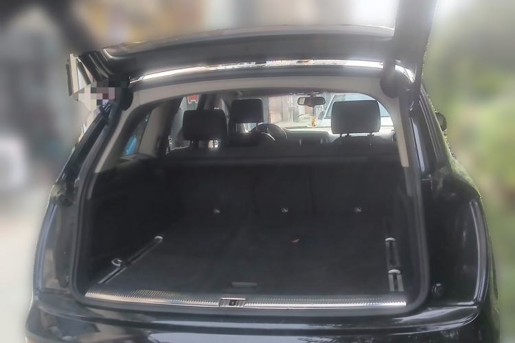 Used Audi Q7 2012 3.0 TFSI Comfort Model (200kW) Trunk
