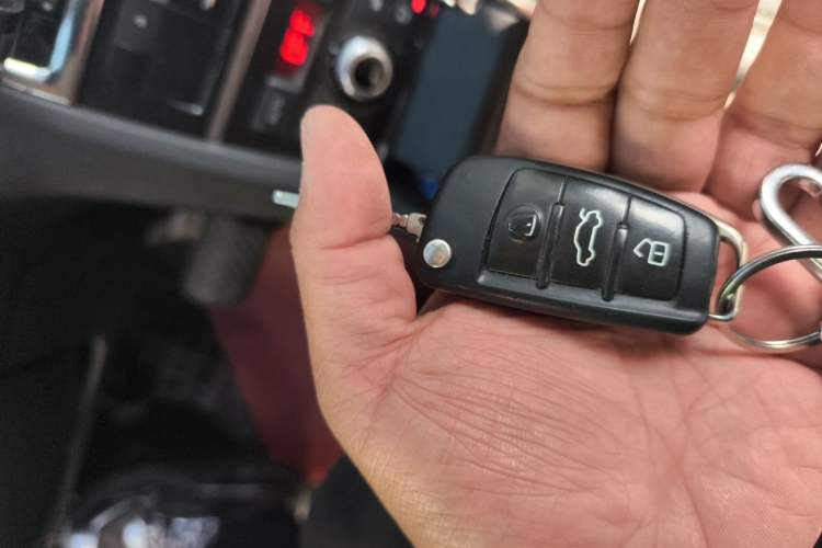 Used Audi Q7 2012 3.0 TFSI Technology (245kW) Vehicle Key
