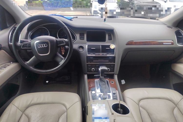 Used Audi Q7 2012 3.0 TFSI Technology Model (200kW) Center Console