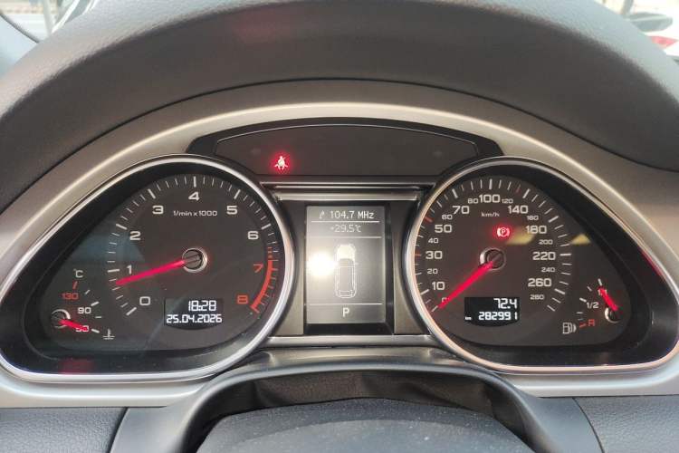 Used Audi Q7 2012 3.0 TFSI Technology Model (200kW) Instrument Cluster