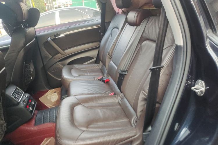 Used Audi Q7 2012 3.0 TFSI Technology Model (200kW) Left Rear Seat