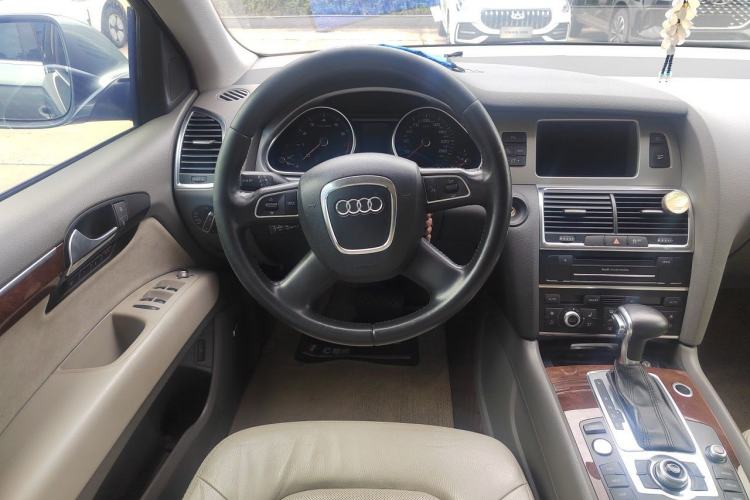 Used Audi Q7 2012 3.0 TFSI Technology Model (200kW) Steering Wheel