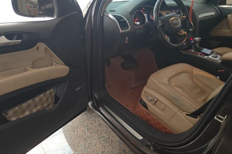 Used Audi Q7 2012 3.0 TFSI Technology Model (200kW) Driver Seat