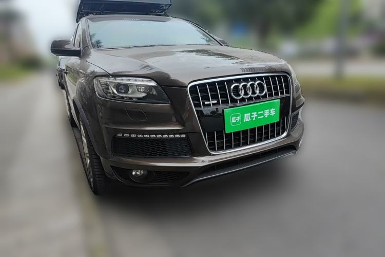 Used Audi Q7 2012 3.0 TFSI Exclusive Version (200kW) Front Right 45 Deg