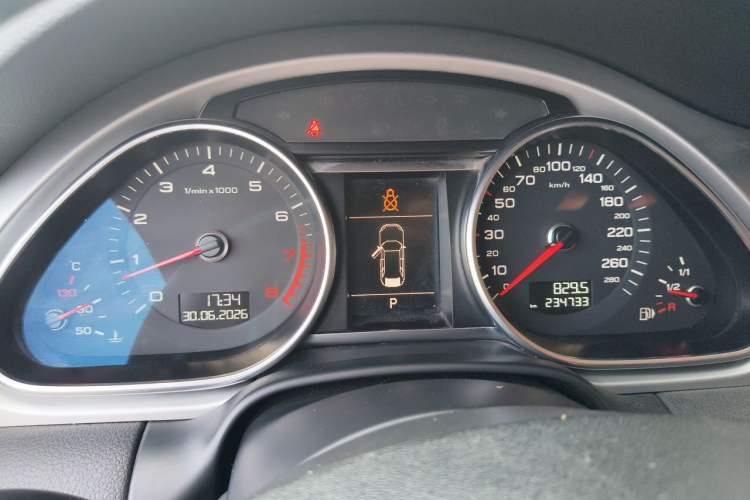 Used Audi Q7 2012 3.0 TFSI Ambition (200kW) Instrument Cluster