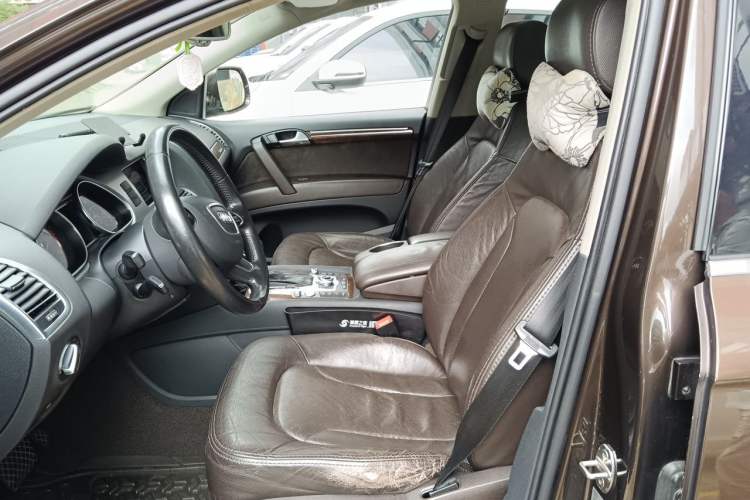 Used Audi Q7 2012 3.0 TDI Leading Model Left Front Seat