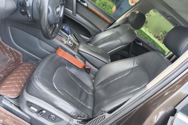 Used Audi Q7 2012 3.0 TFSI Ambition (200kW) Left Front Seat