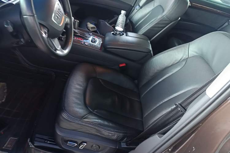 Used Audi Q7 2012 3.0 TFSI Comfort Model (200kW) Left Front Seat