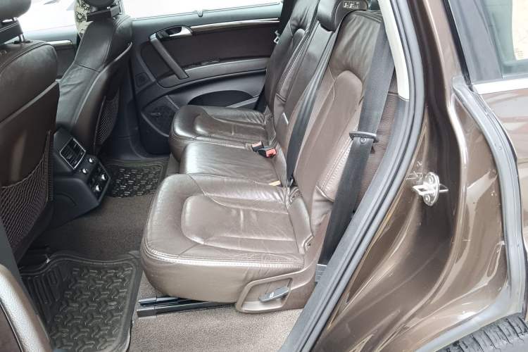 Used Audi Q7 2012 3.0 TDI Leading Model Left Rear Seat