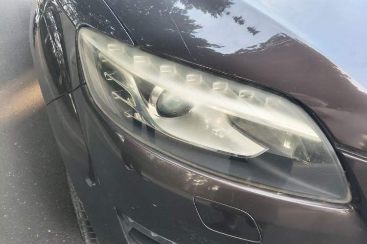 Used Audi Q7 2012 3.0 TFSI Ambition (200kW) Right Front Headlight