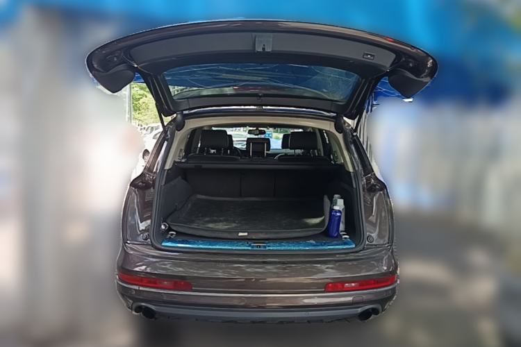 Used Audi Q7 2012 3.0 TFSI Comfort Model (200kW) Trunk