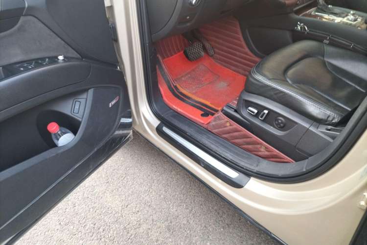 Used Audi Q7 2012 3.0 TFSI Ambition (200kW) Driver Seat