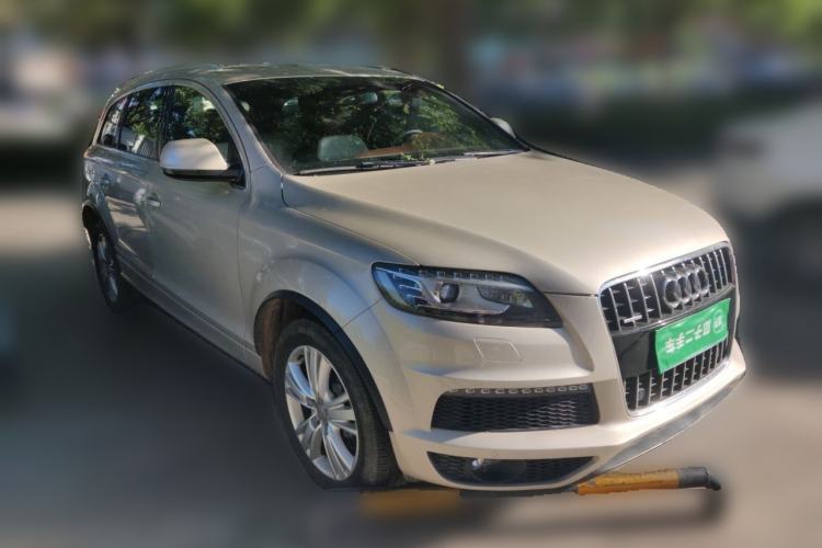 Used Audi Q7 2012 3.0 TFSI quattro (200kW) Exclusive Edition Front Right 45 Deg