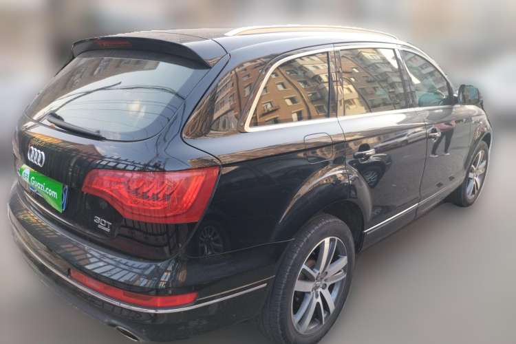 Used Audi Q7 2012 3.0 TFSI Ambition (200kW) Rear Right 45 Deg